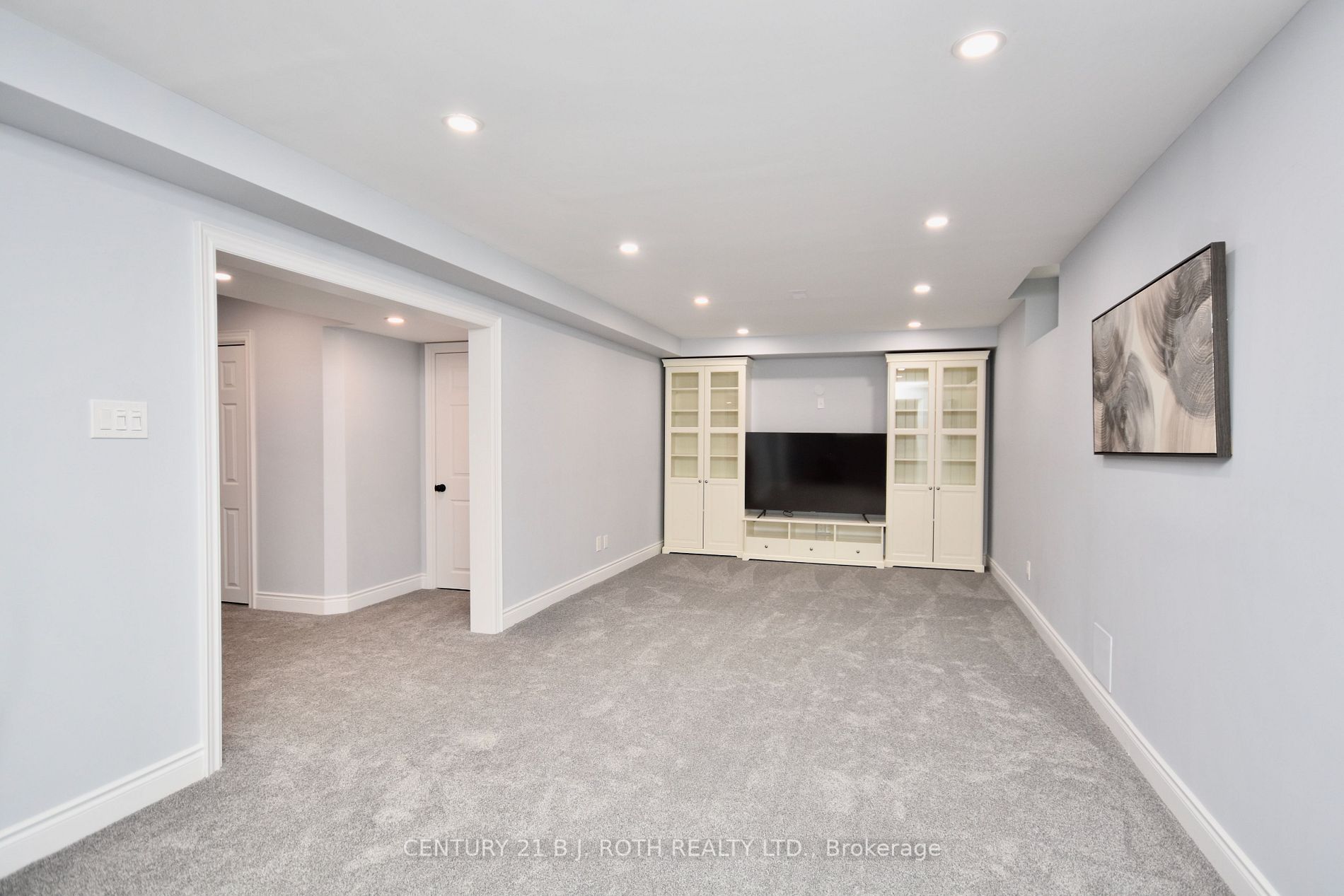 33 Commonwealth Rd