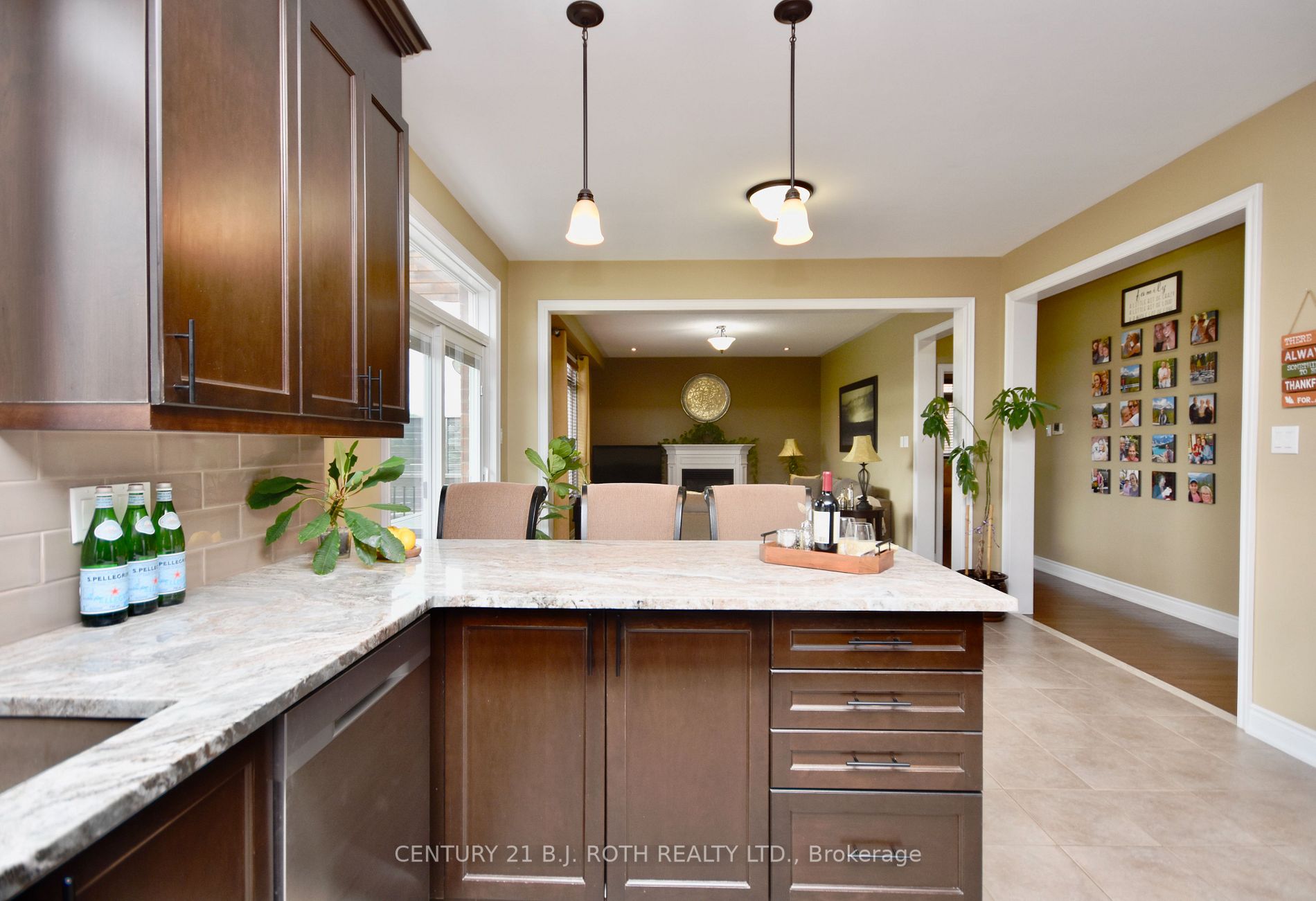 33 Commonwealth Rd