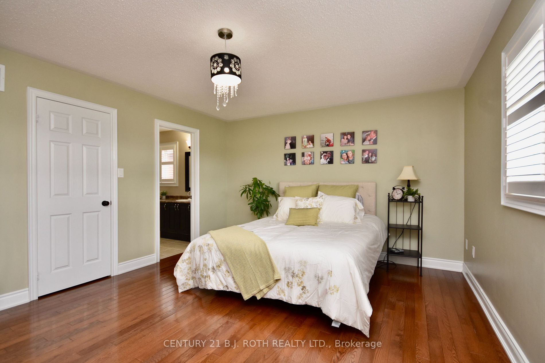 33 Commonwealth Rd