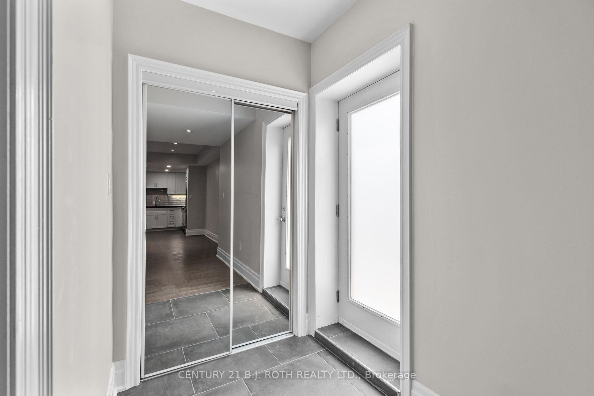 3 Cameron St