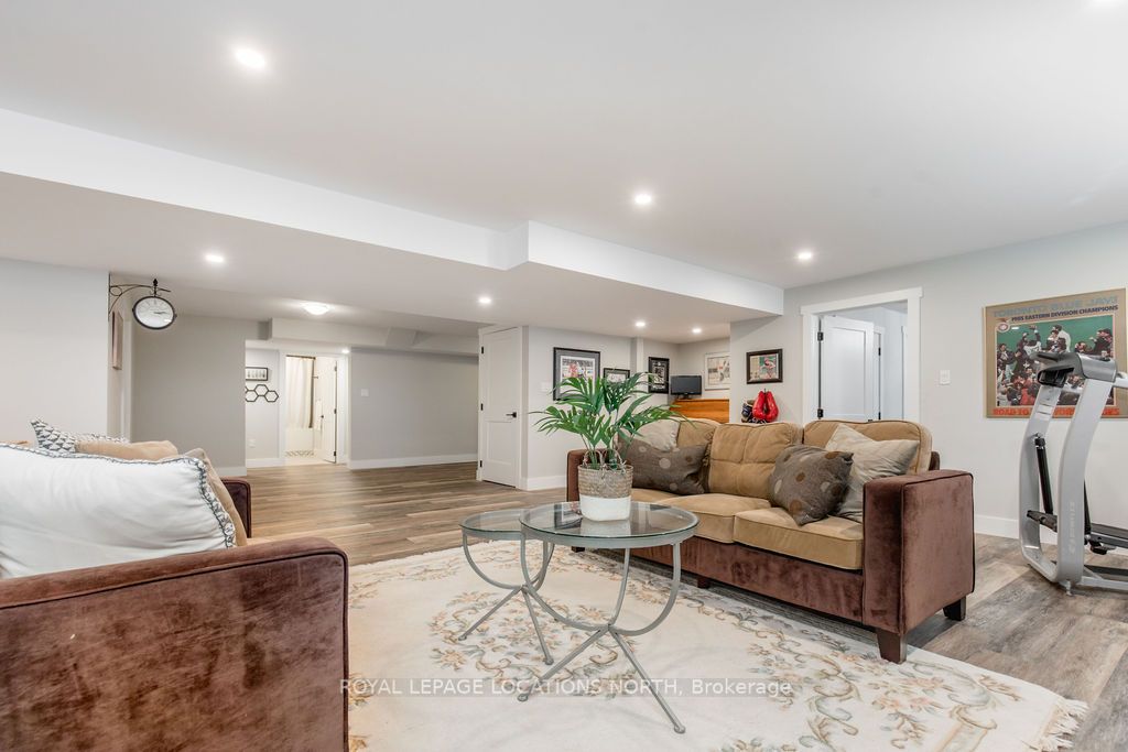 131 Glenlake Blvd
