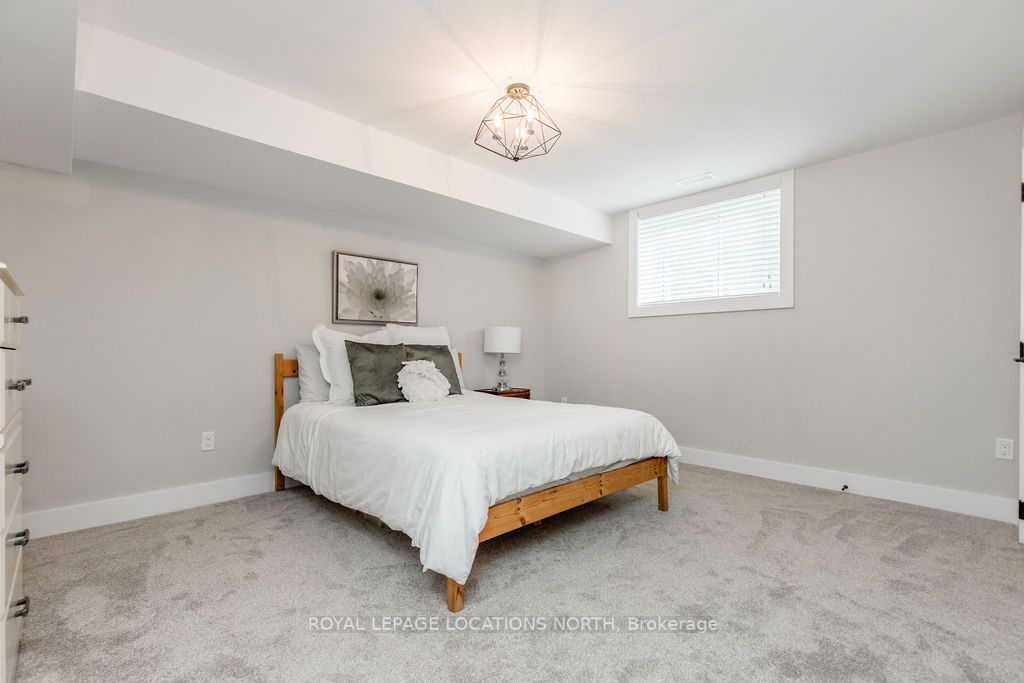131 Glenlake Blvd