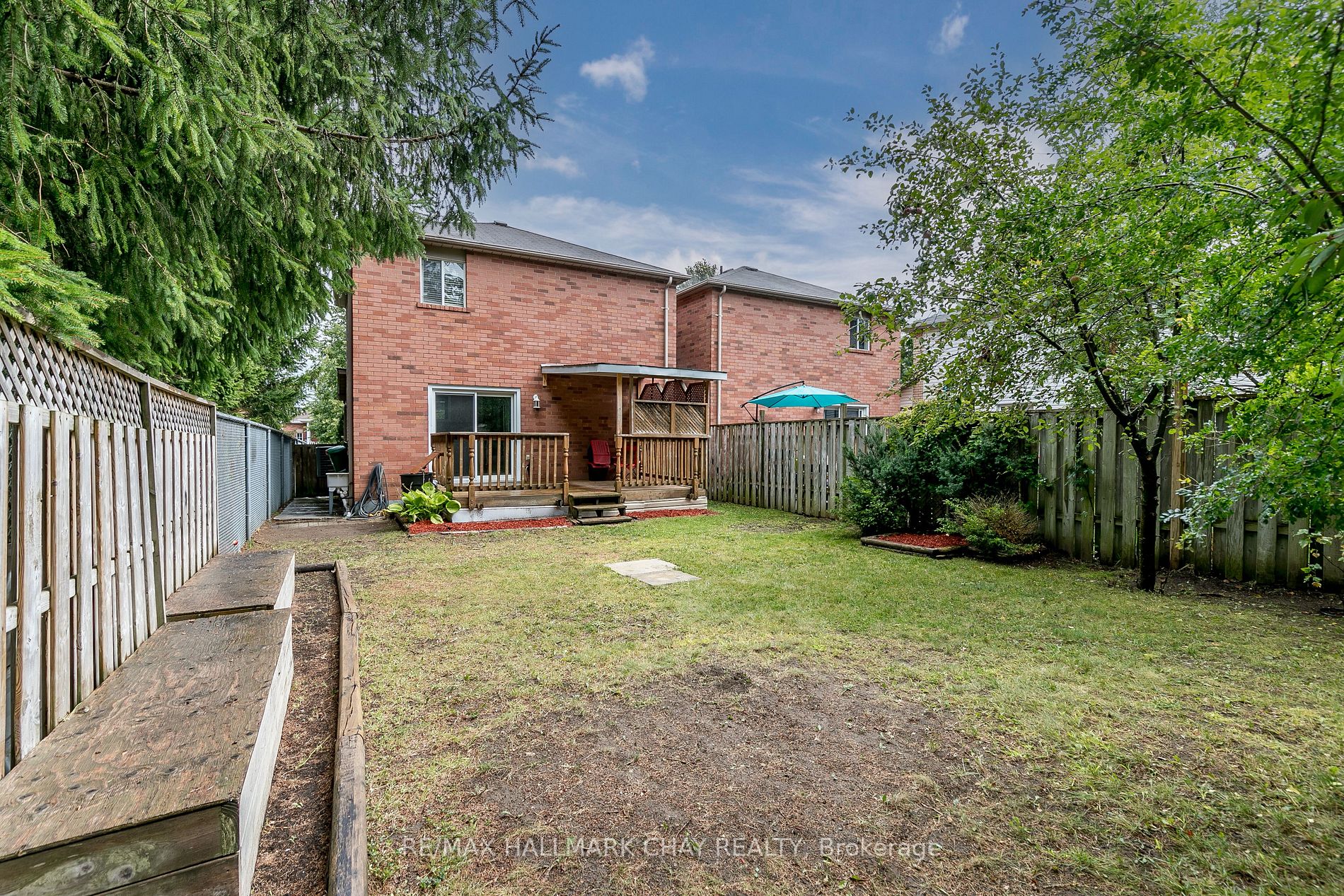 12 Churchland Dr