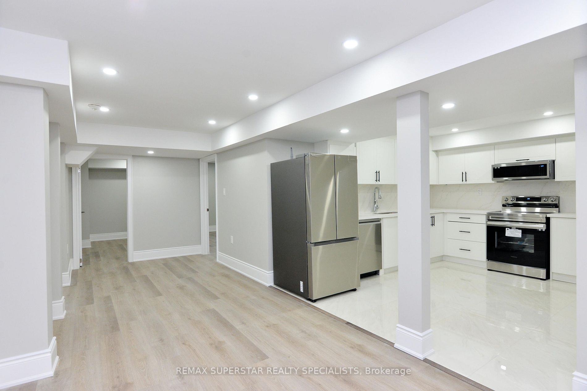 108 Rugman Cres