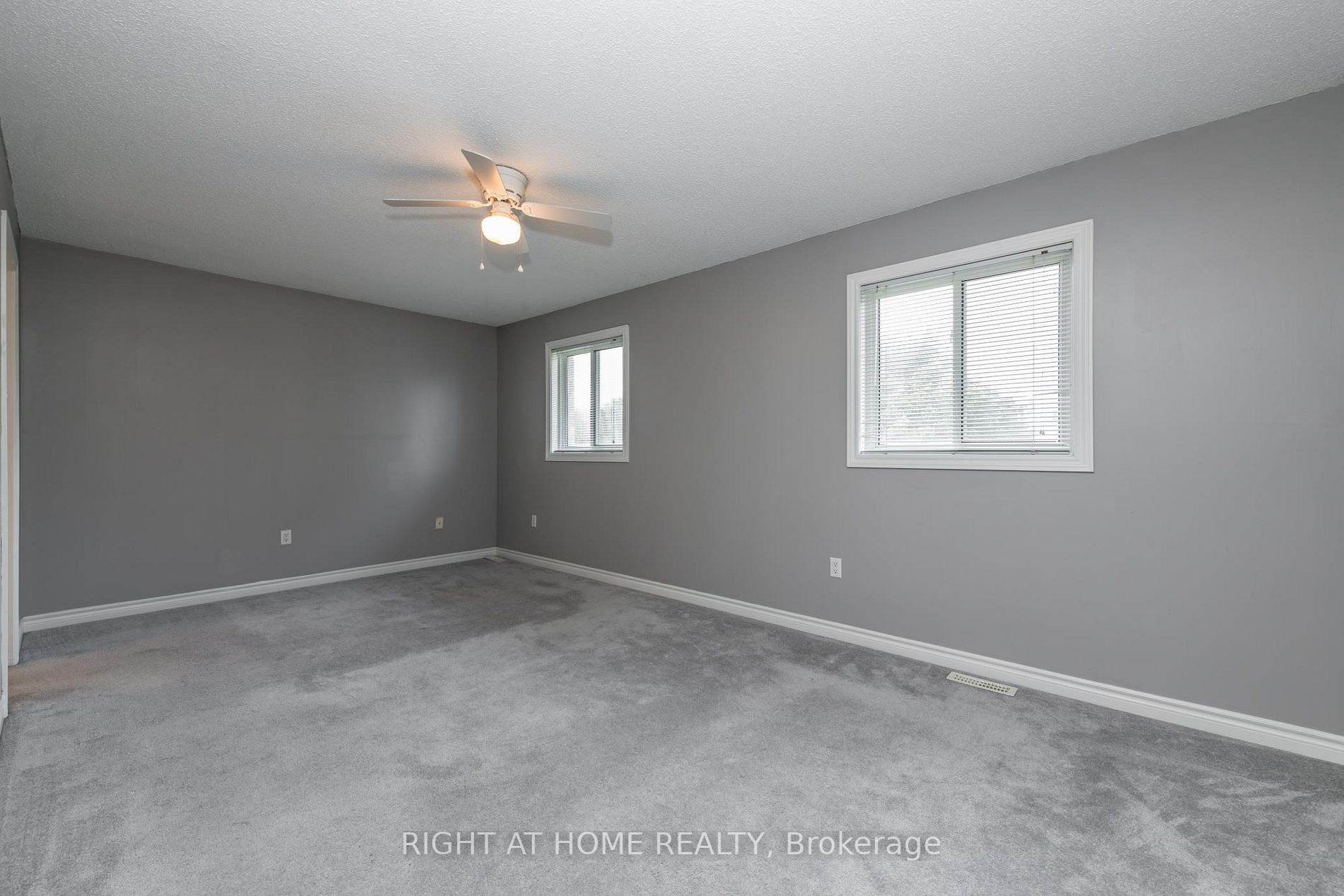 128 Madelaine Dr Drive
