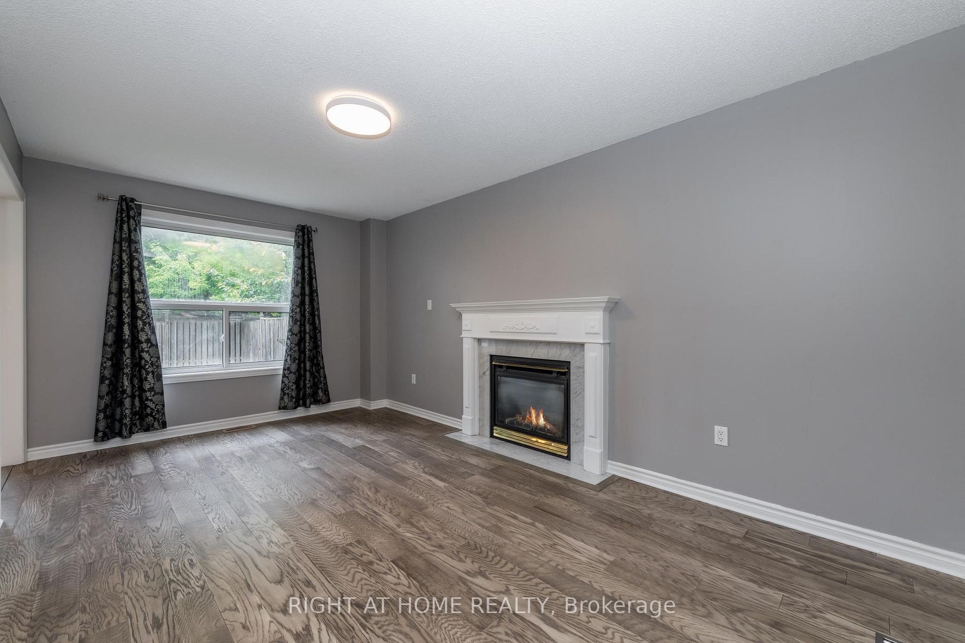 128 Madelaine Dr Drive