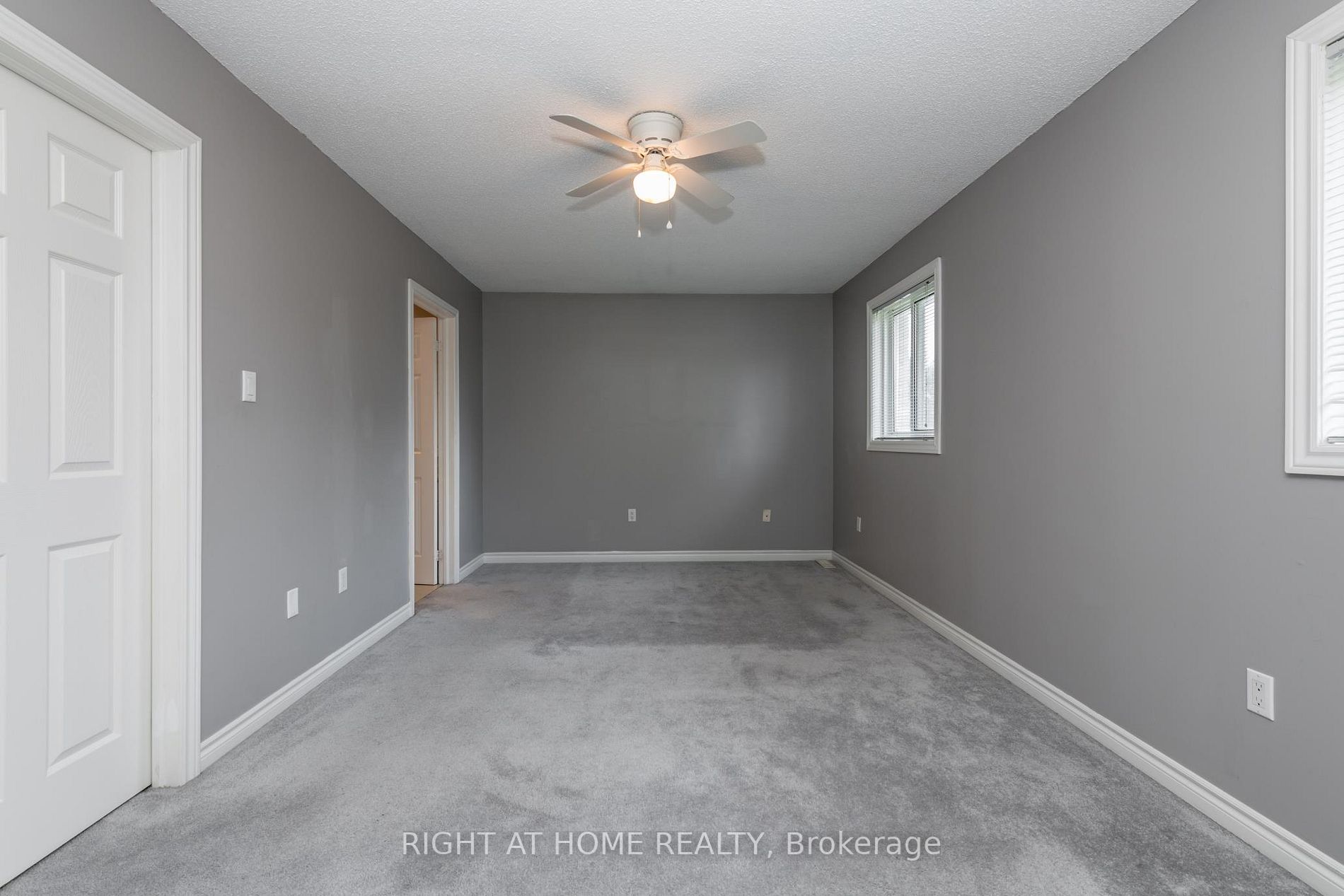 128 Madelaine Dr Drive