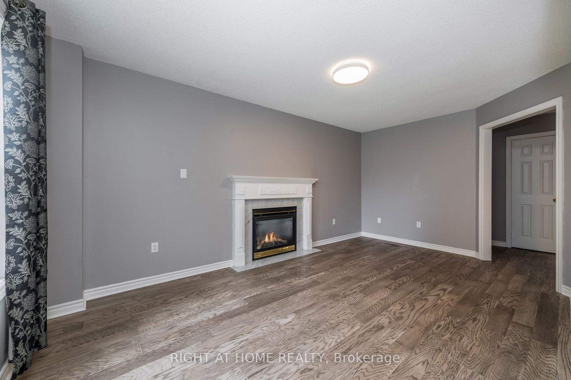 128 Madelaine Dr Drive