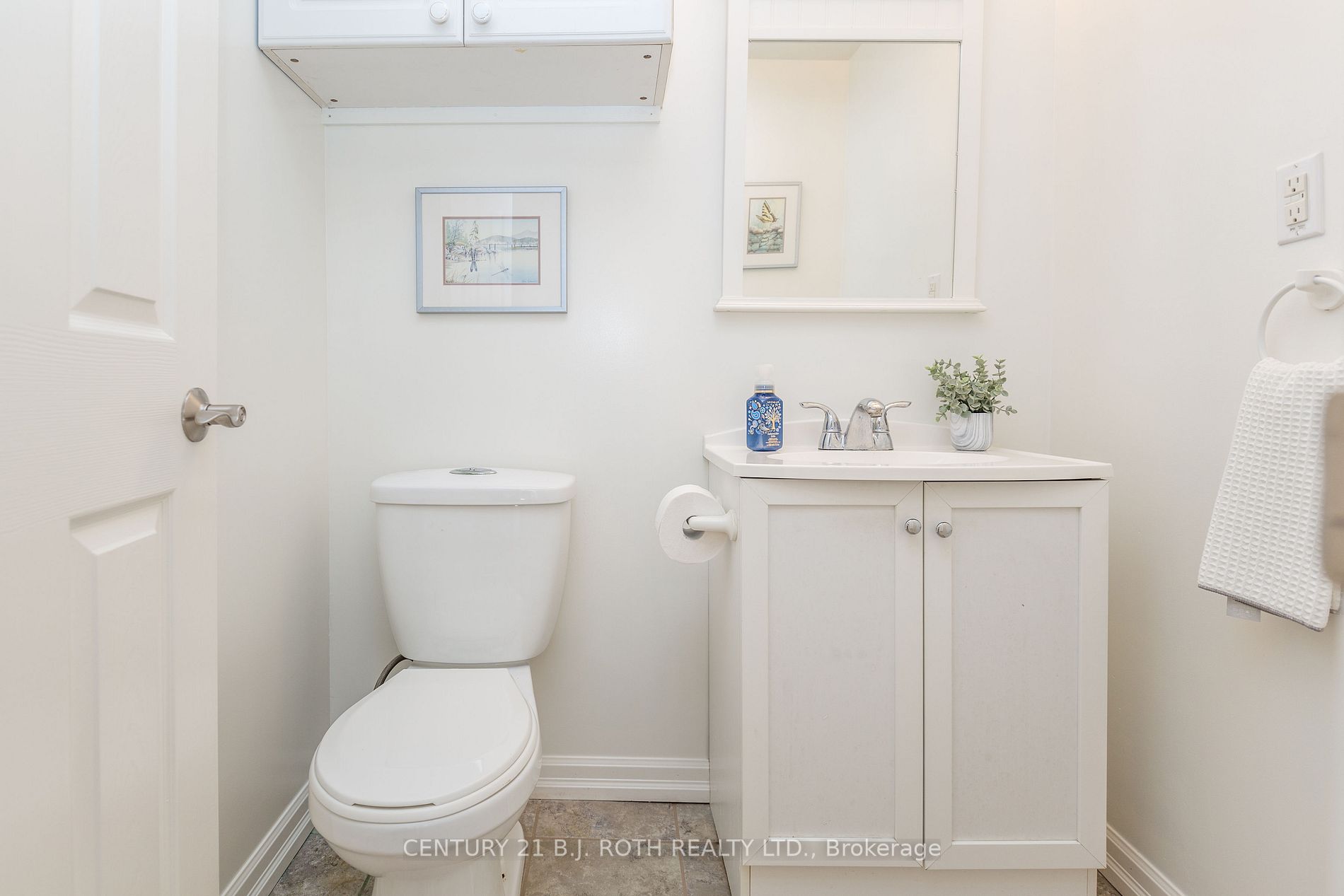 396 Barrie Rd