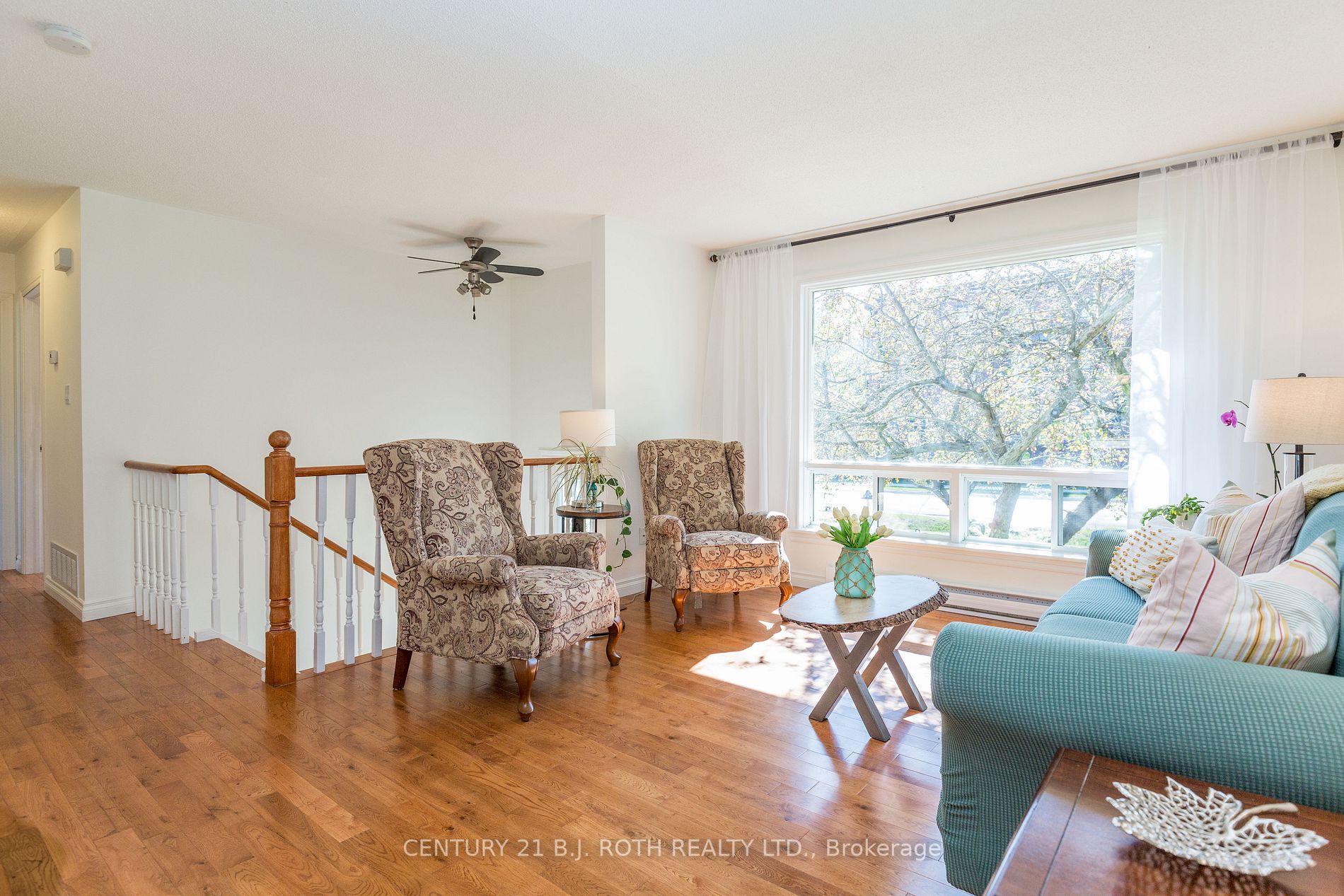 396 Barrie Rd