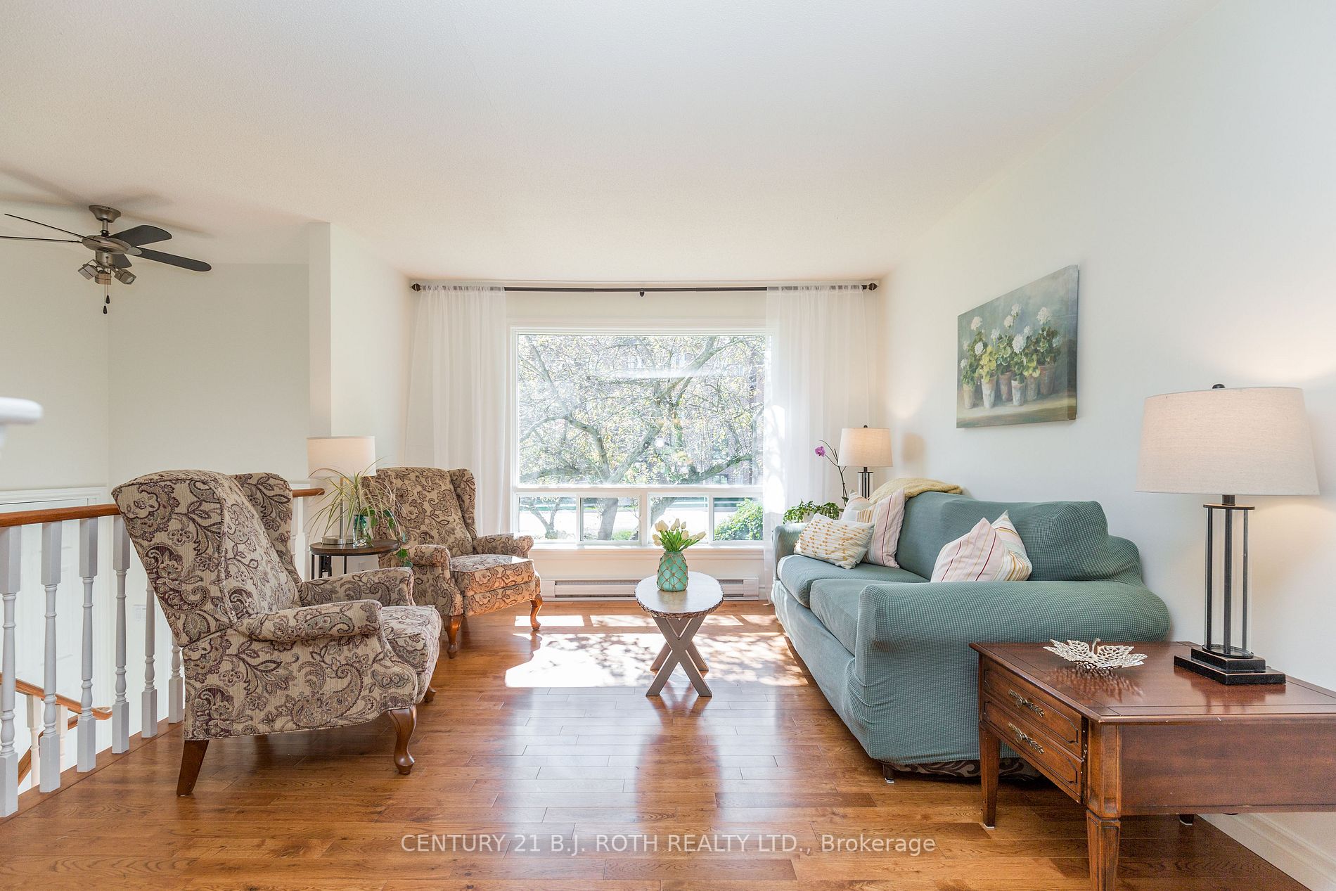 396 Barrie Rd