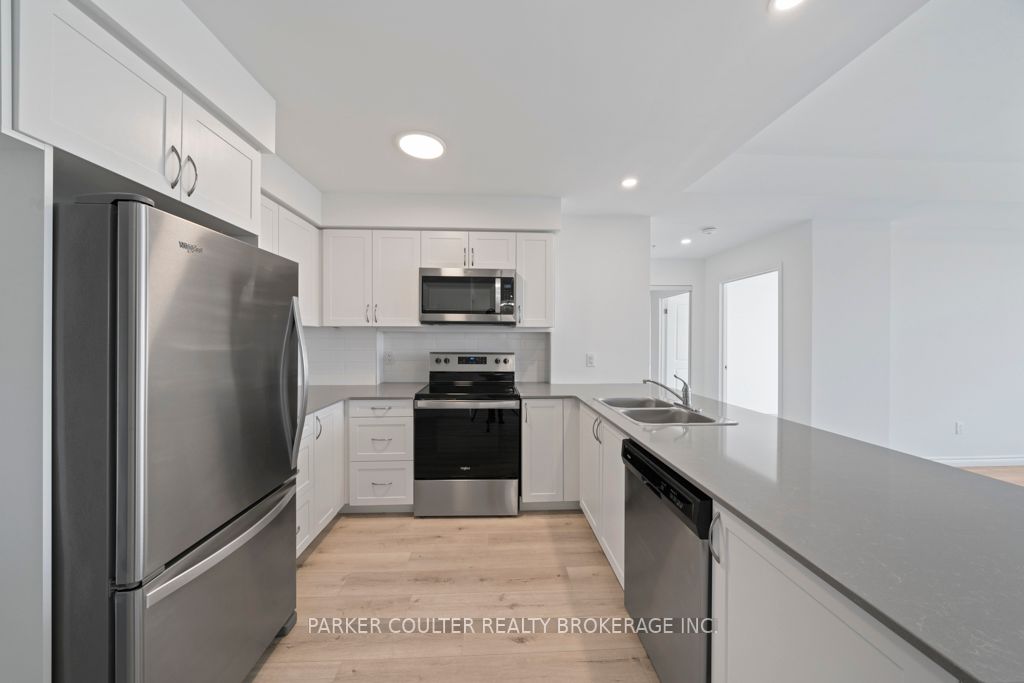 30 Hanmer St W, #708
