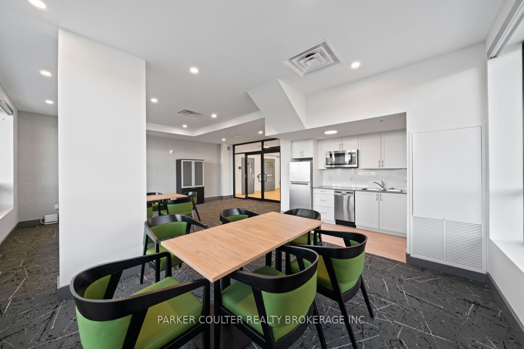 30 Hanmer Street W, #708