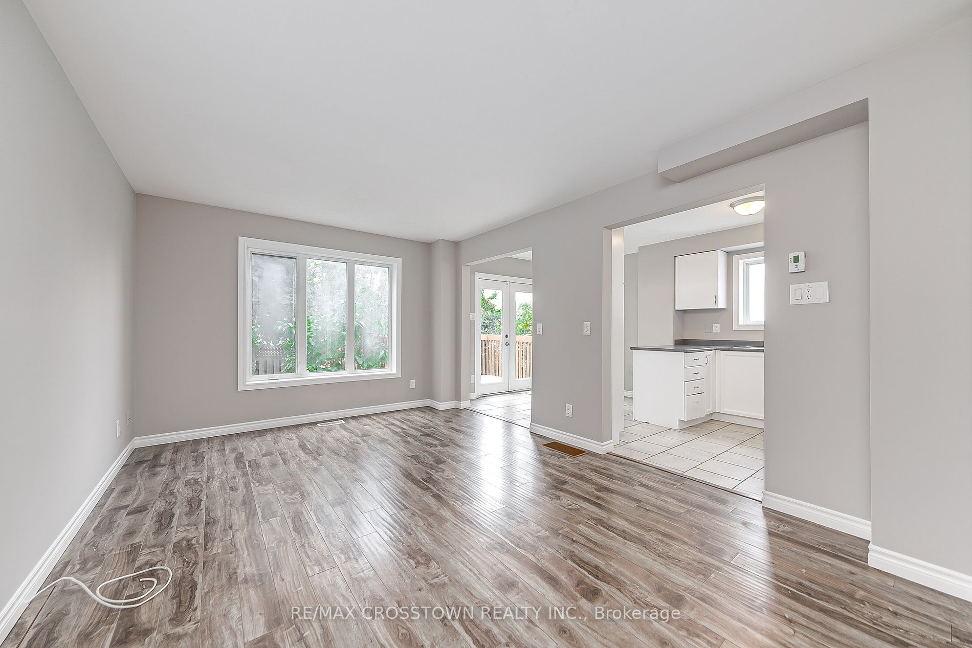 72 Downing Cres
