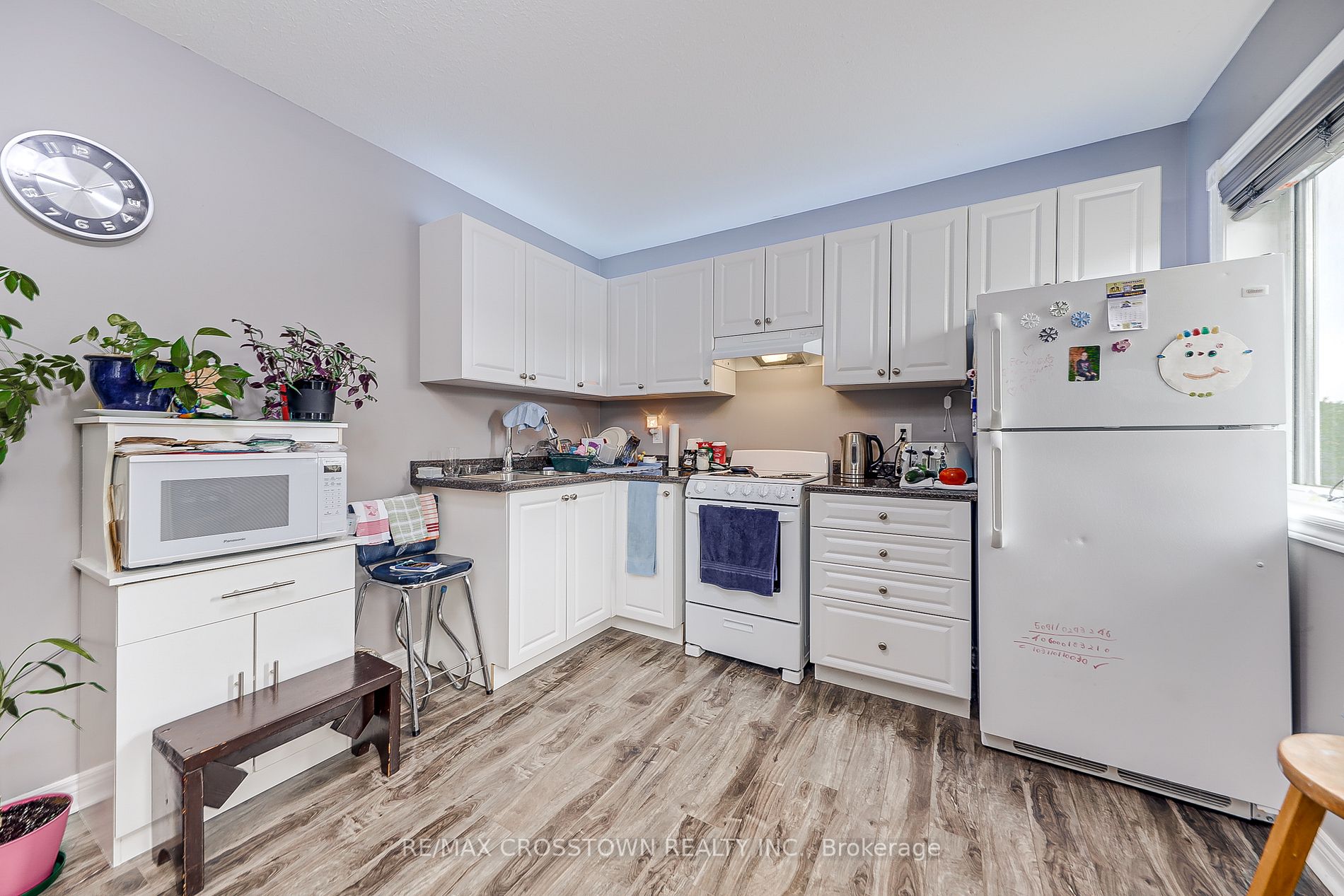 72 Downing Cres