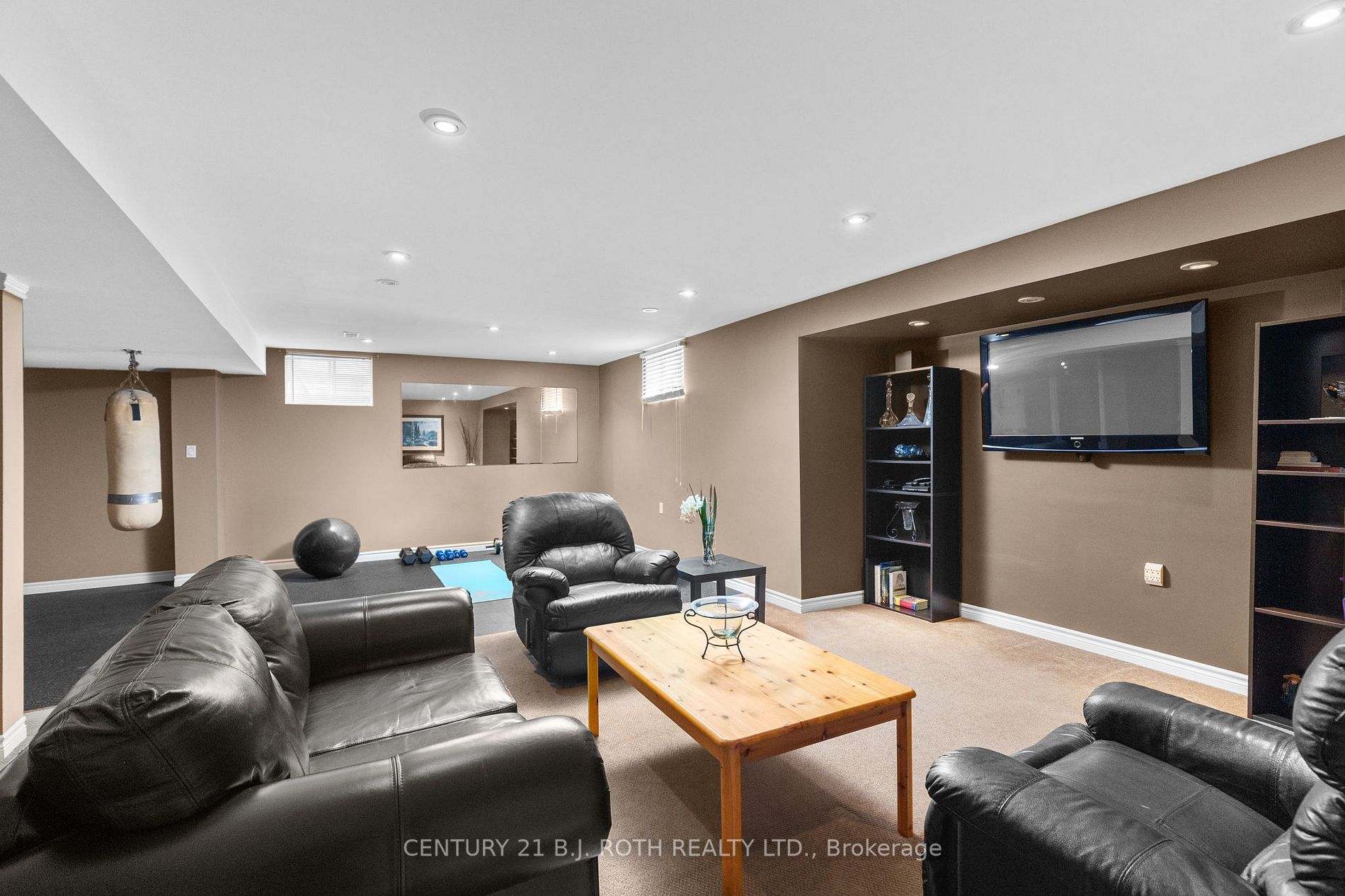 54 Prince William Way