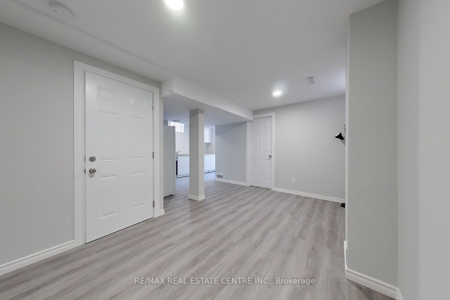 124 Laidlaw Dr