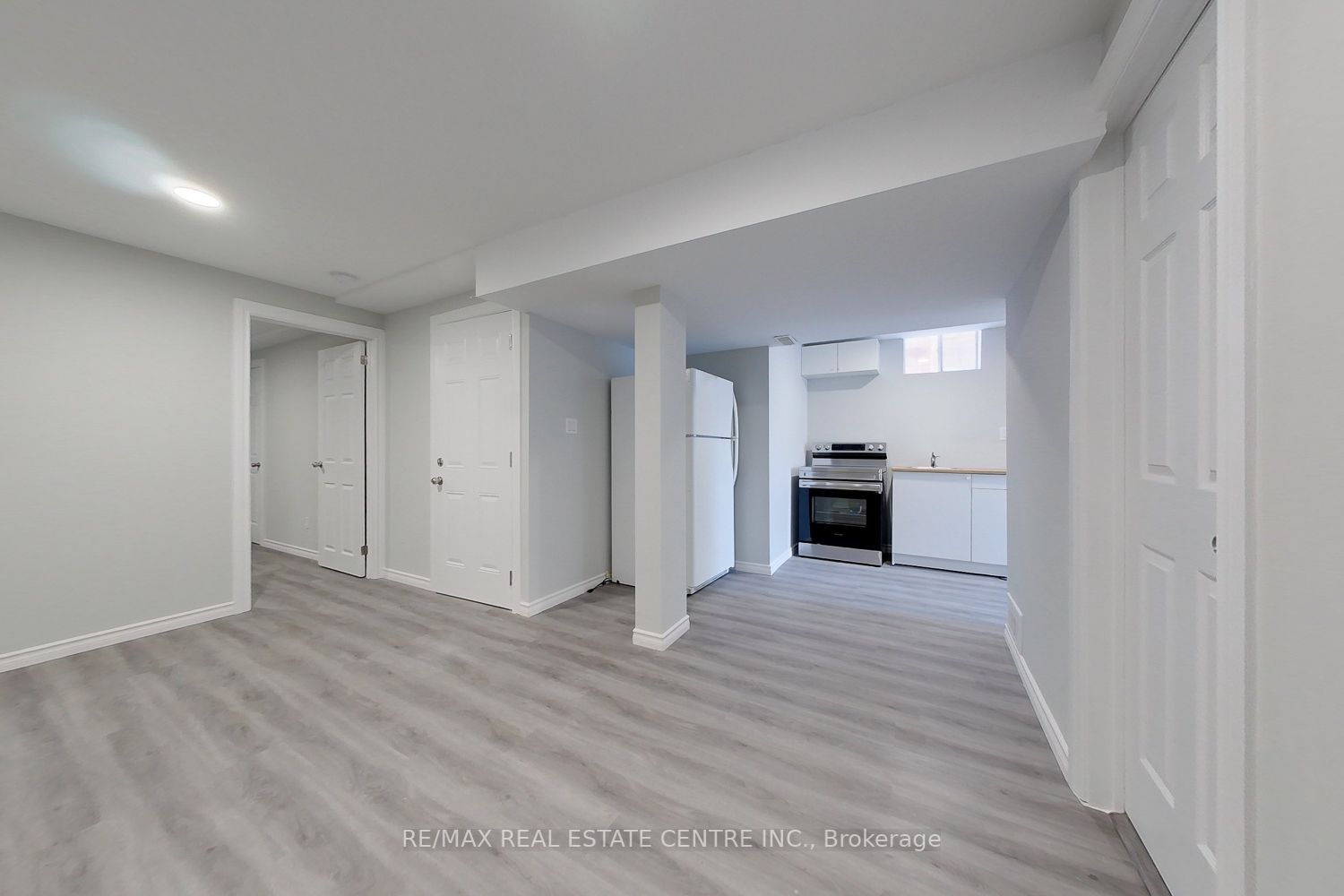 124 Laidlaw Dr