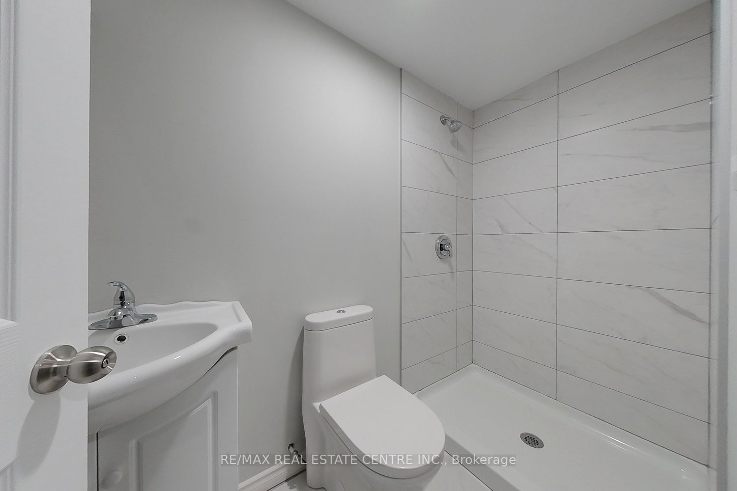 124 Laidlaw Dr