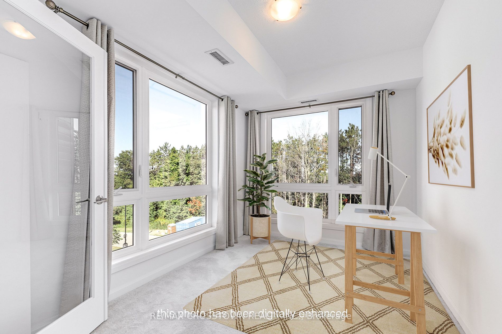 302 Essa Rd, #201