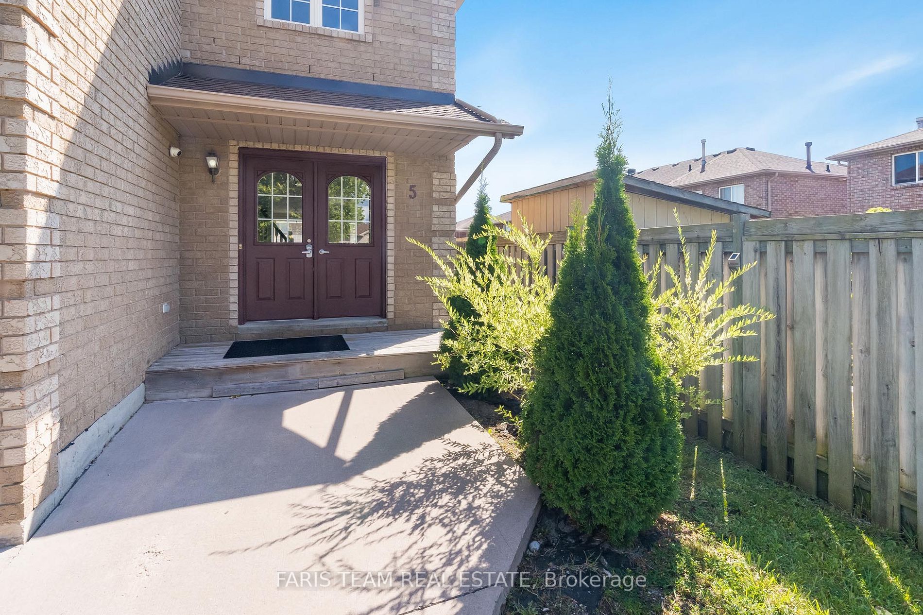 5 Ambler Bay