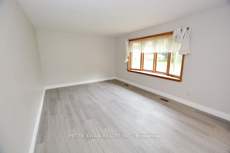 24 Northpark Rd, #Upper