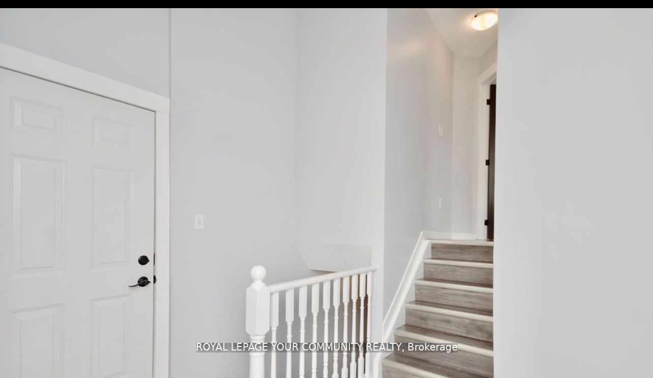 210 Dunsmore Lane, #Lower
