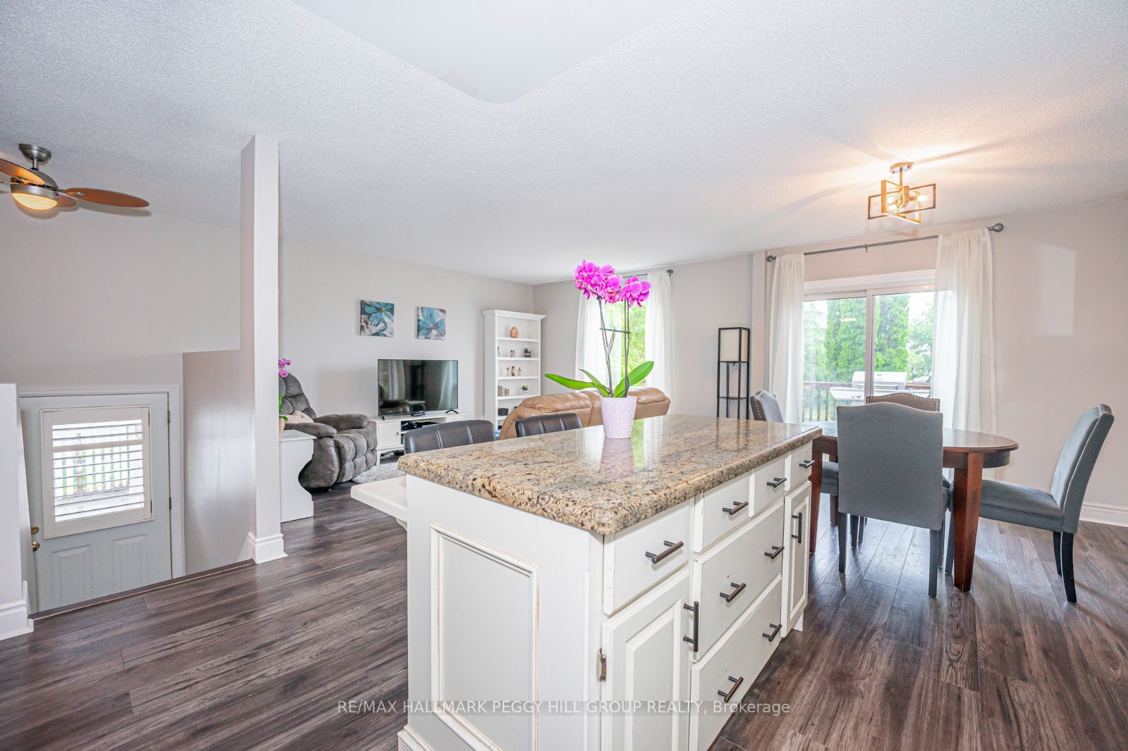 29 Dillon Dr
