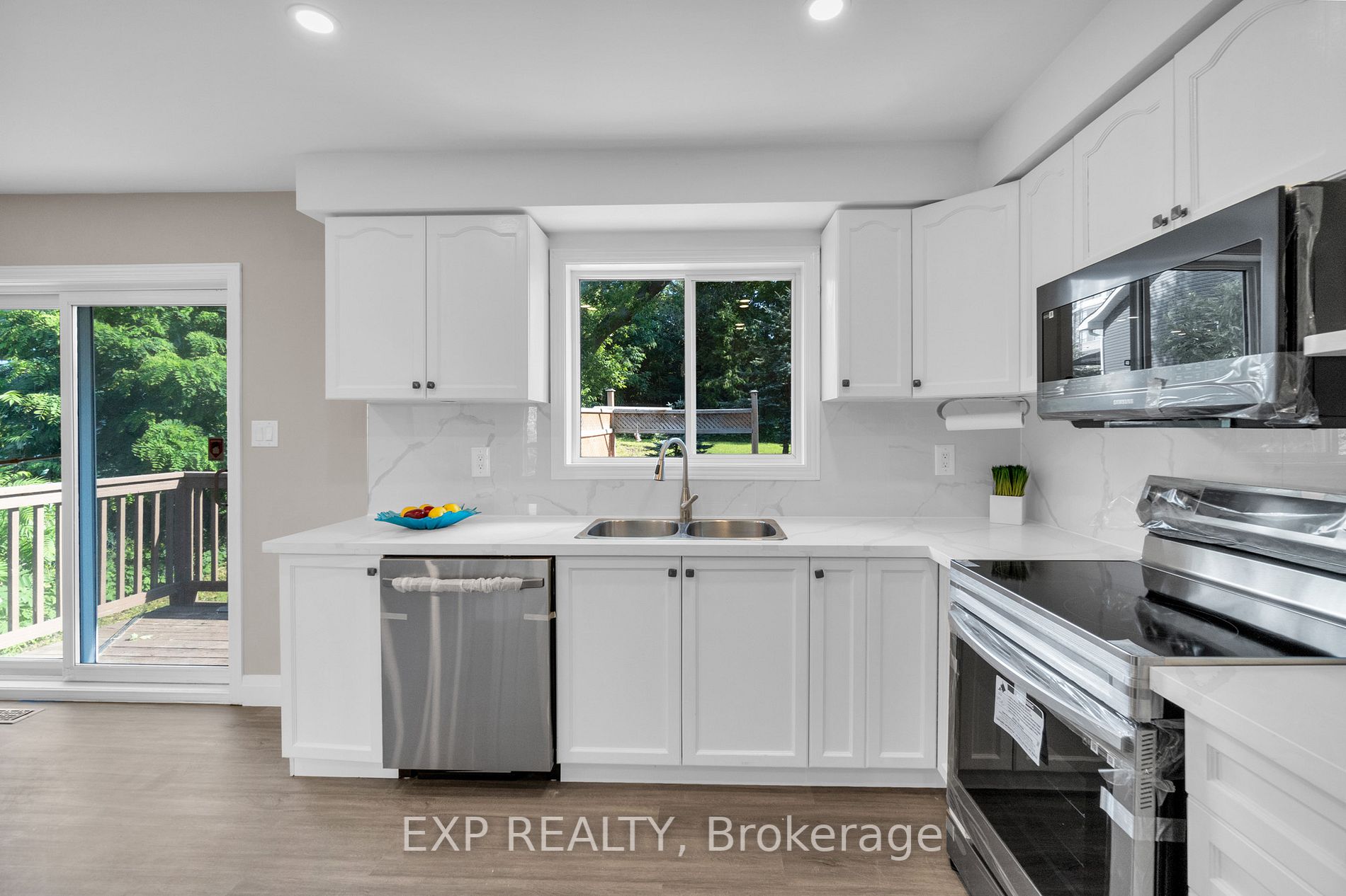 21 Little Lake Drive, #Main