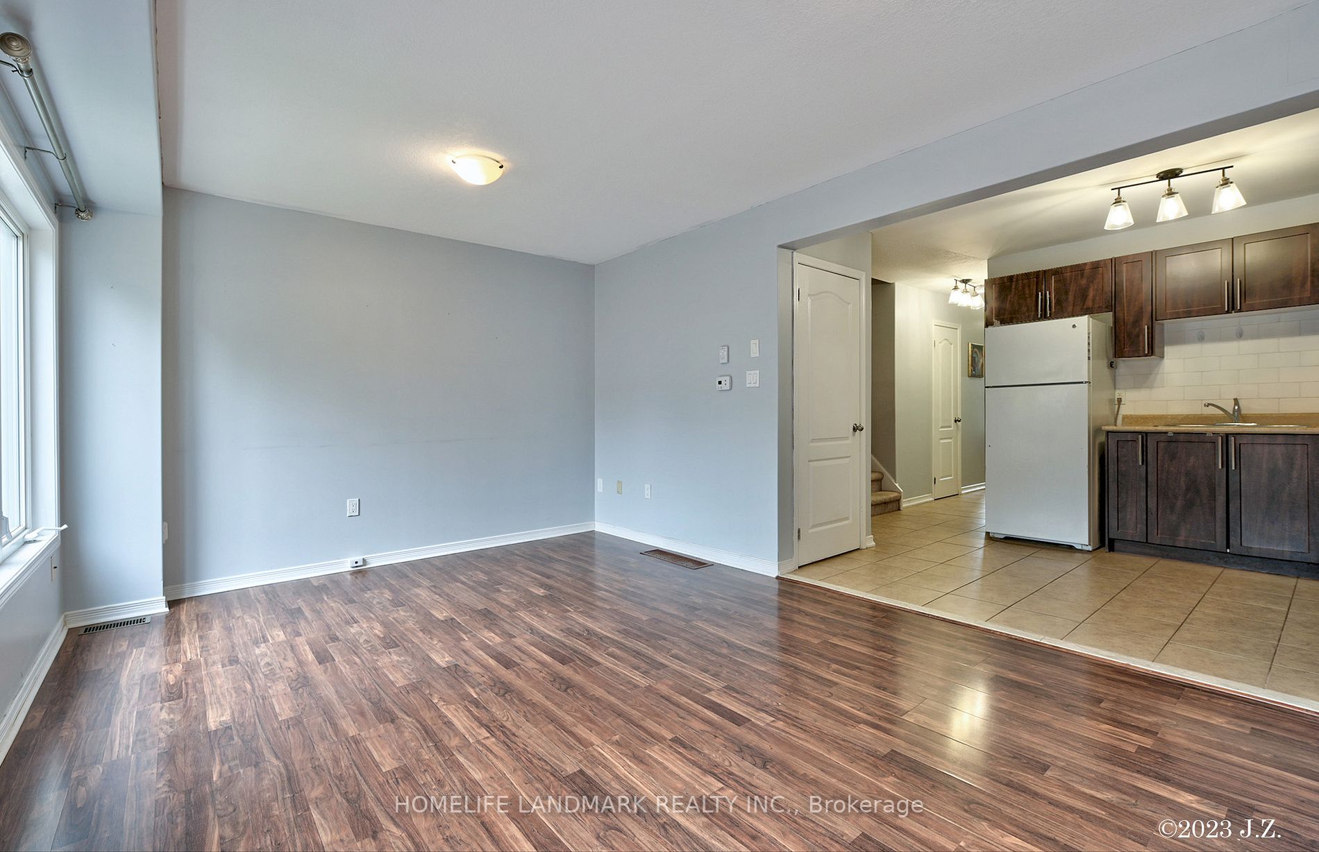 75 Prince William Way E, #34