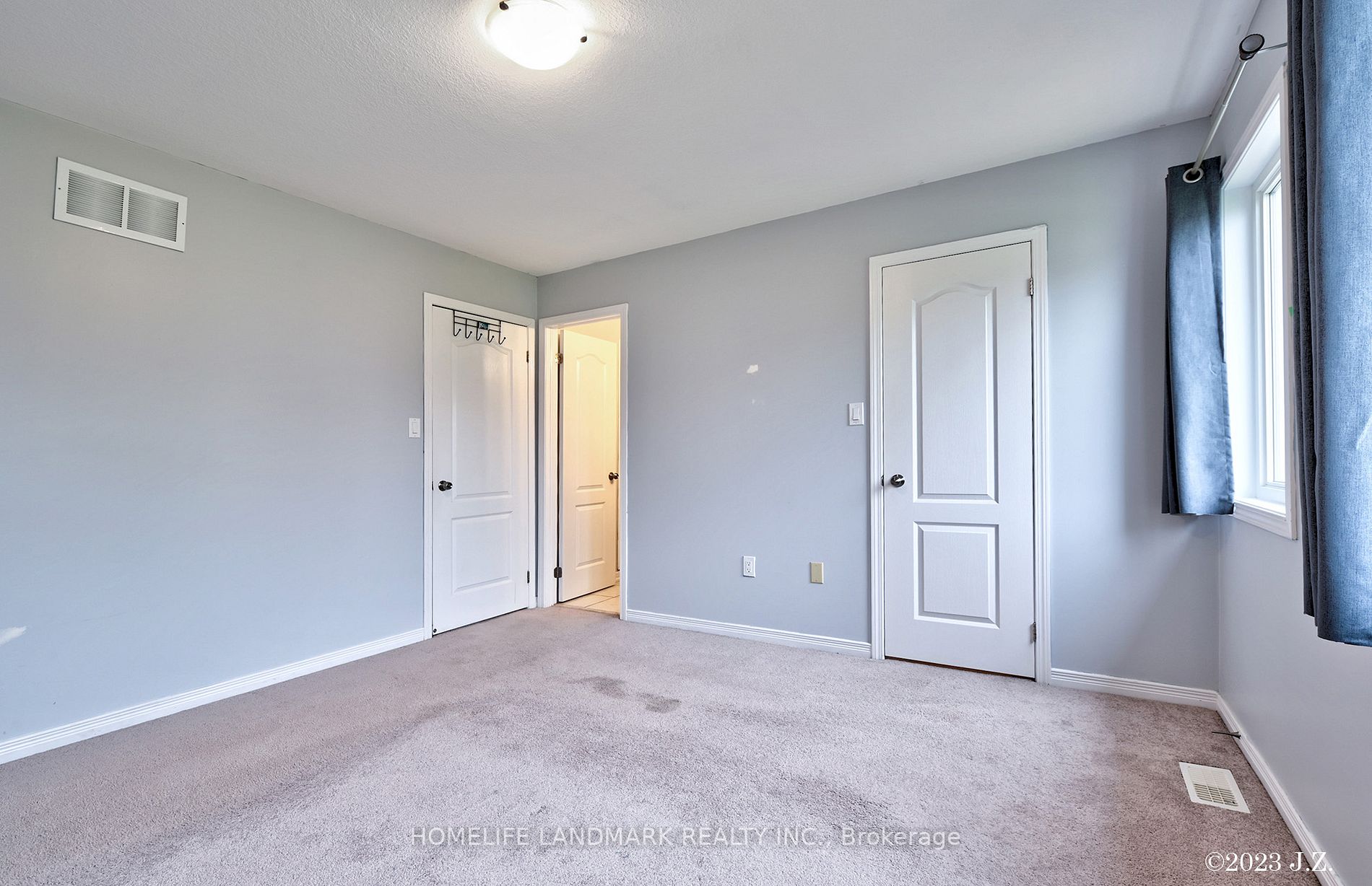 75 Prince William Way E, #34