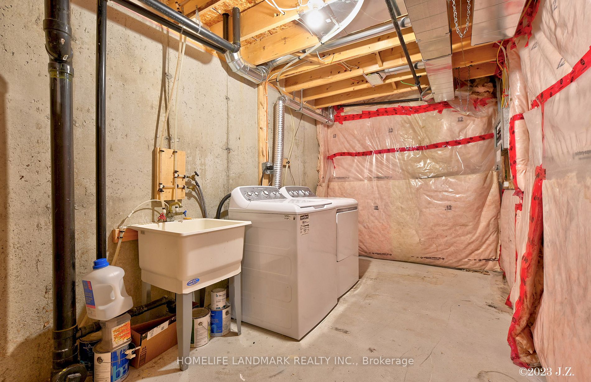 75 Prince William Way E, #34