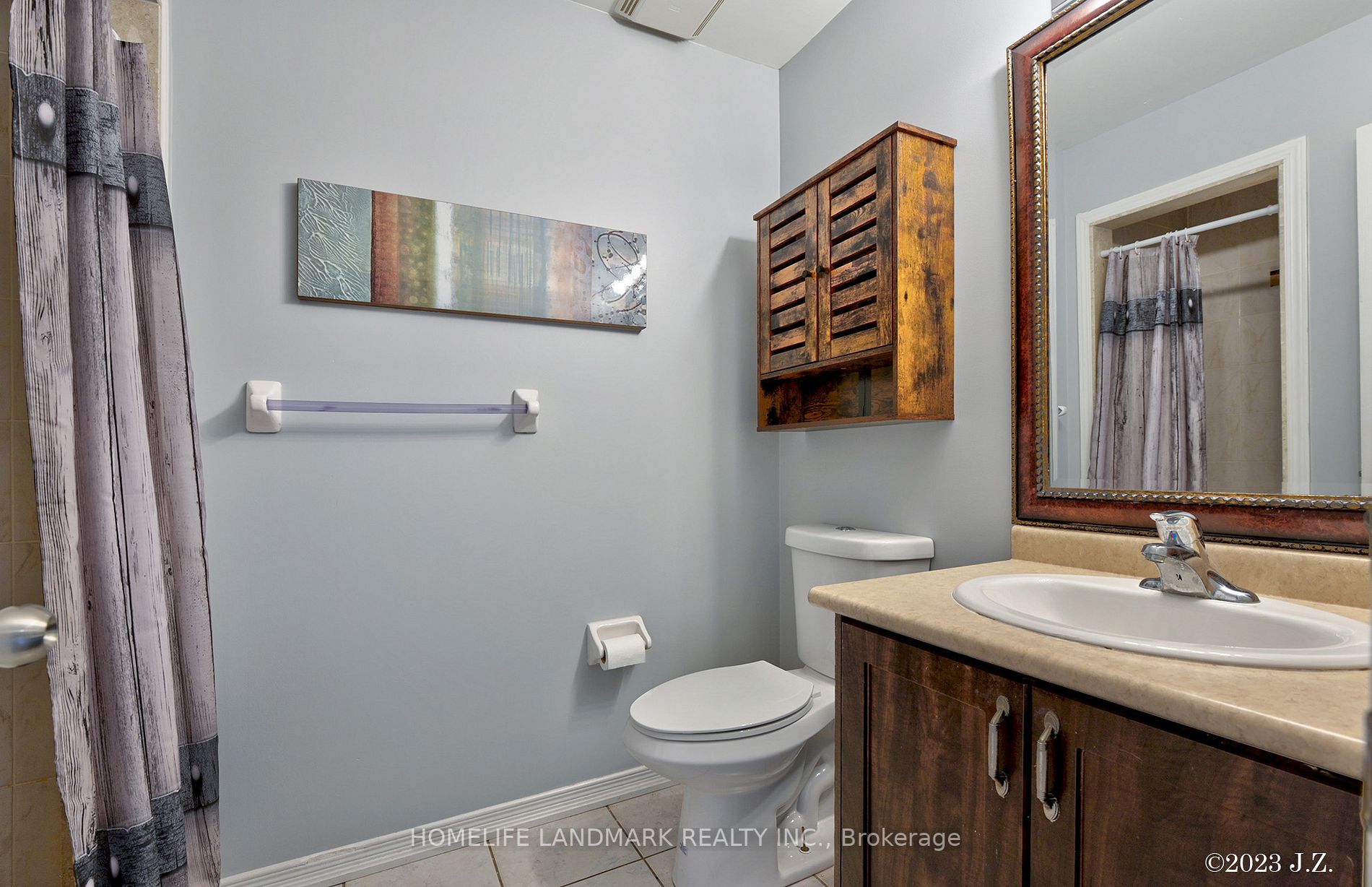 75 Prince William Way E, #34
