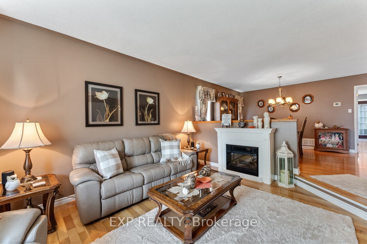 84 Kingsridge Rd