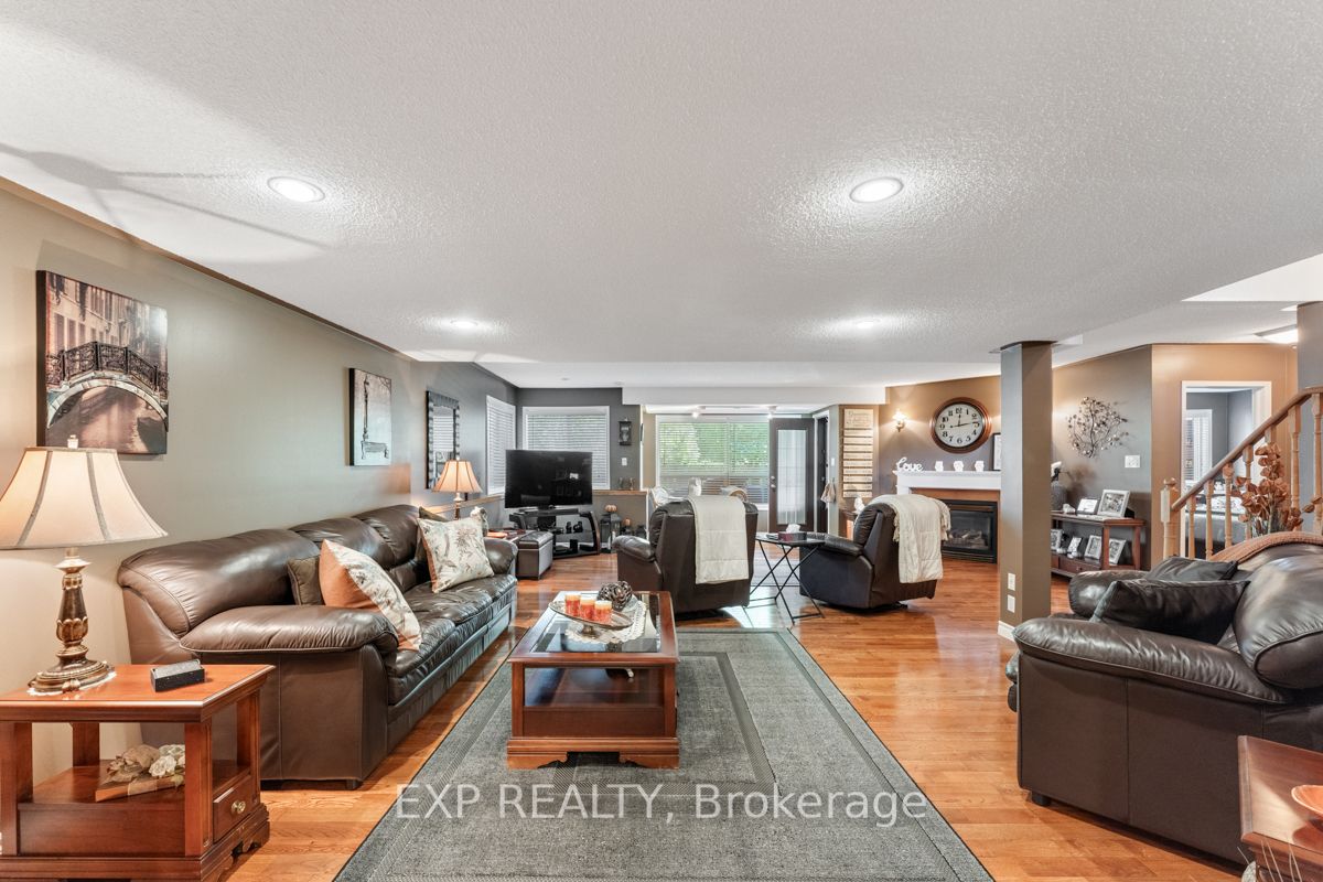 84 Kingsridge Rd