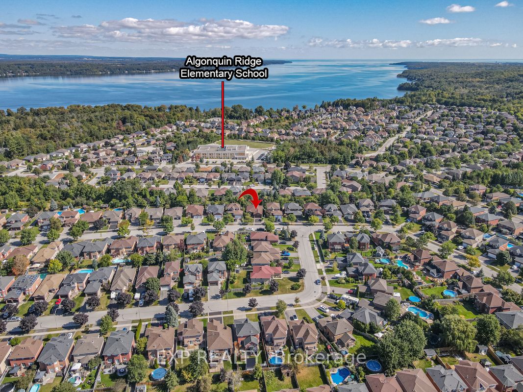 84 Kingsridge Rd