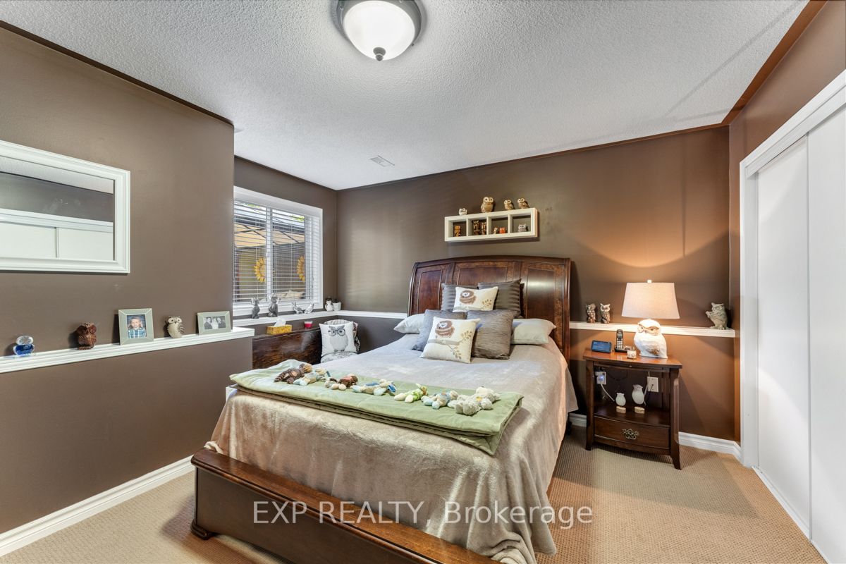 84 Kingsridge Rd