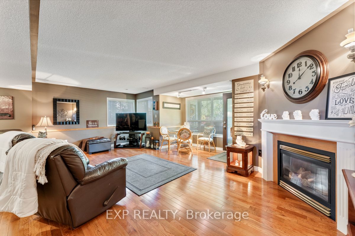 84 Kingsridge Rd