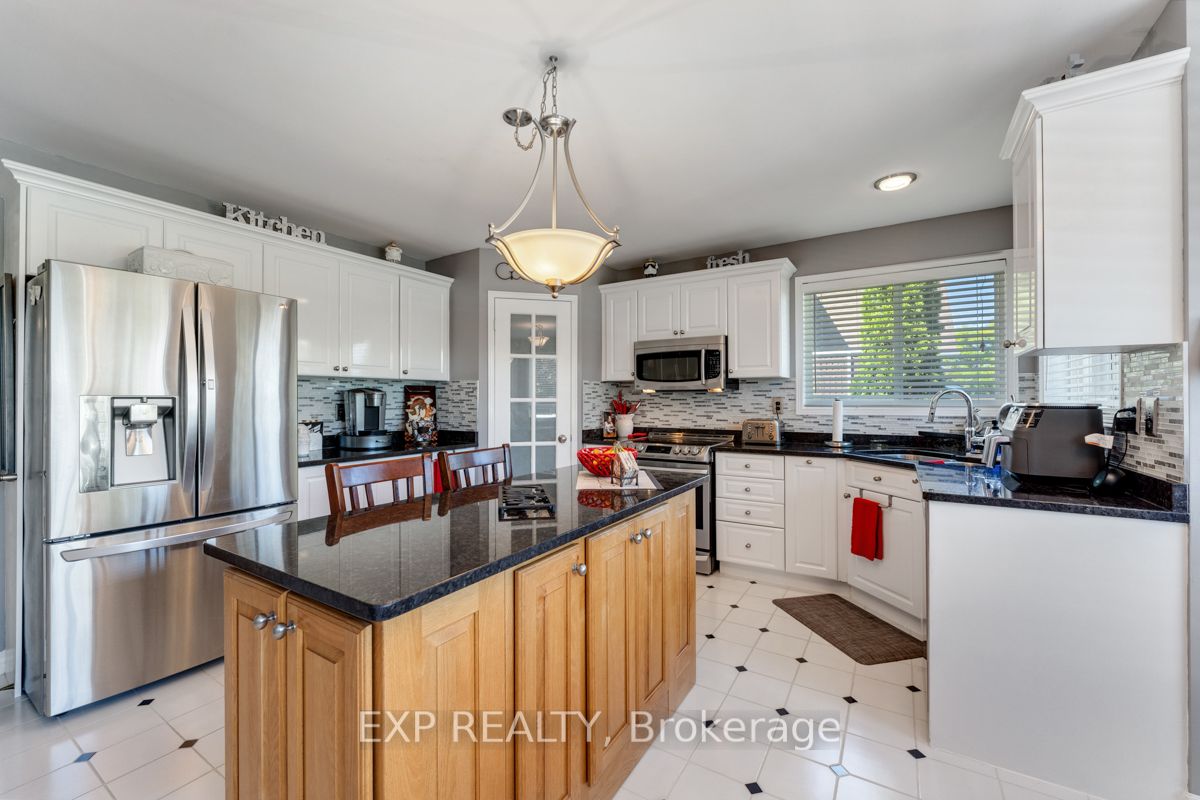 84 Kingsridge Rd