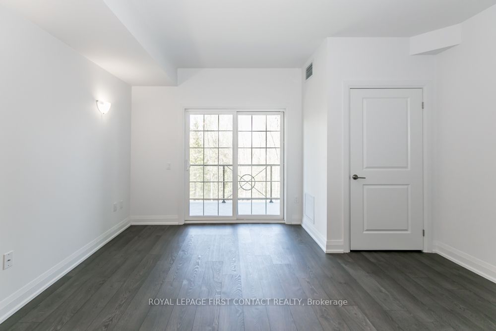 5 Greenwich St, #210