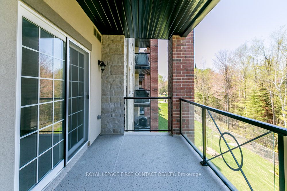 5 Greenwich St, #210