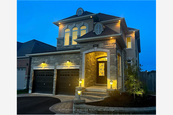 201 Bishop Dr, Barrie