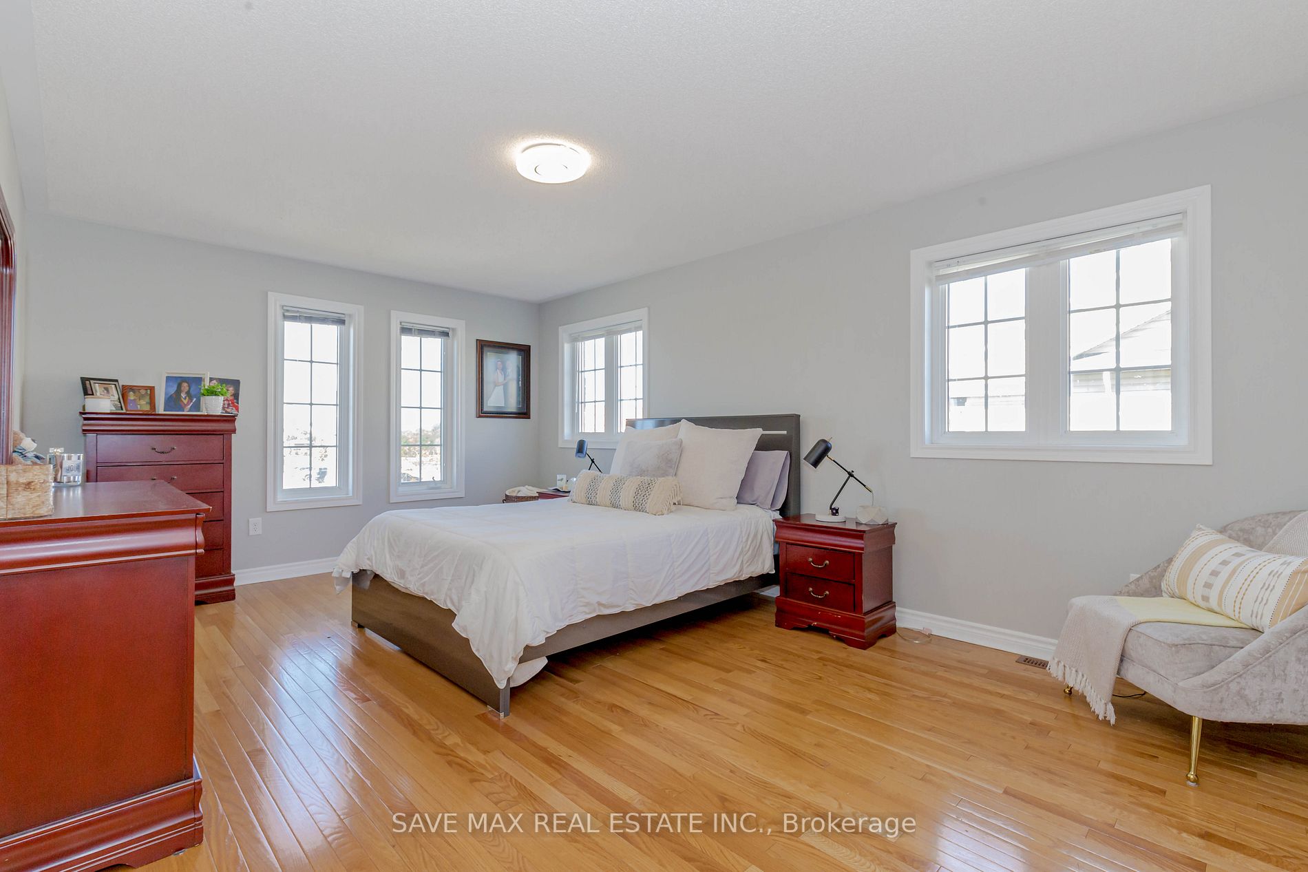 135 Prince William Way
