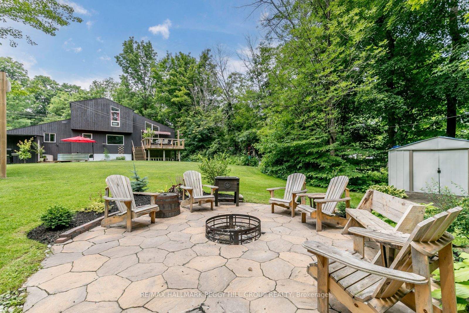47 Shoreline Dr