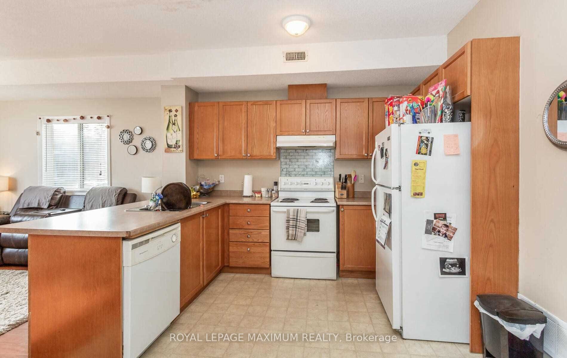366 Edgehill Dr