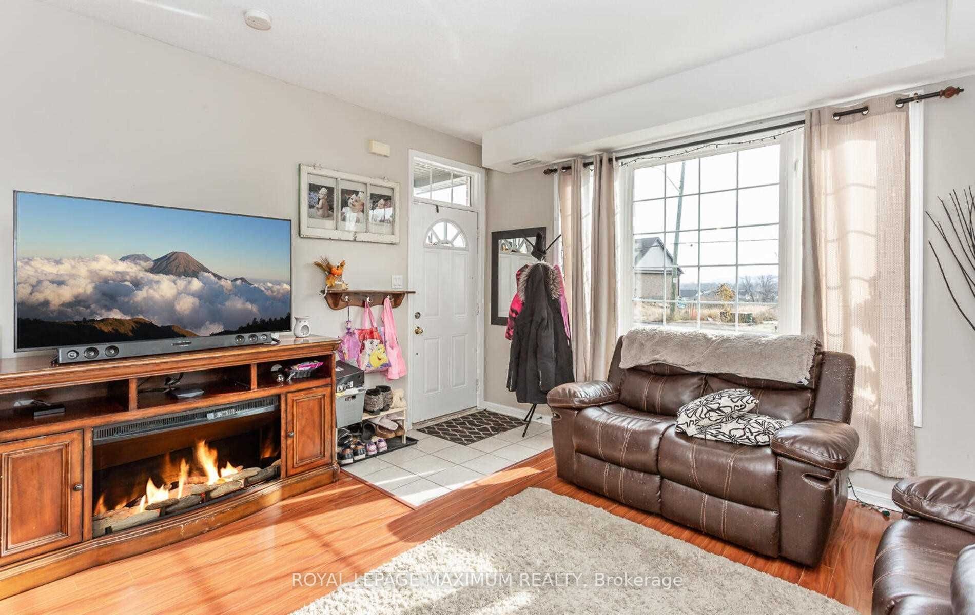 366 Edgehill Dr