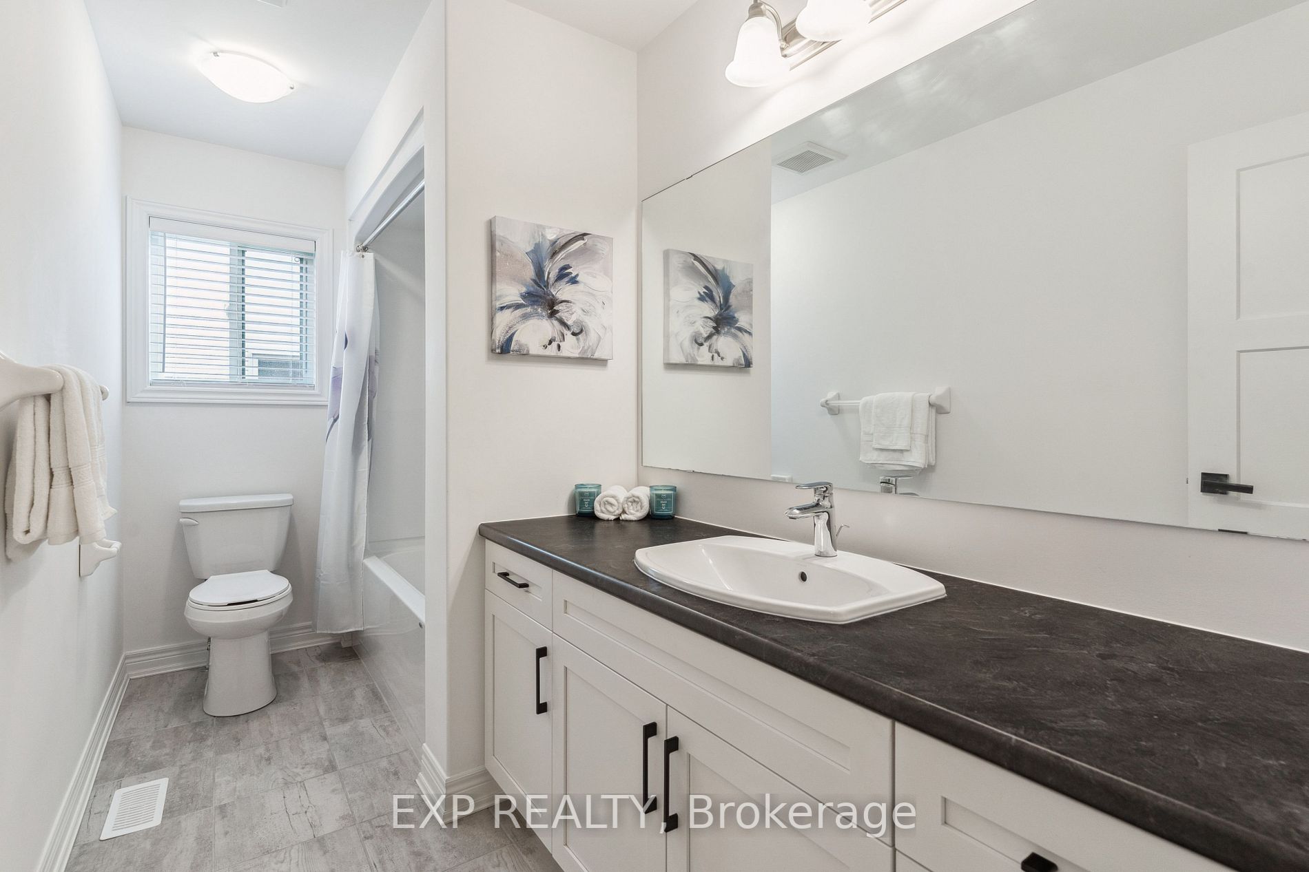 113 Plewes Dr