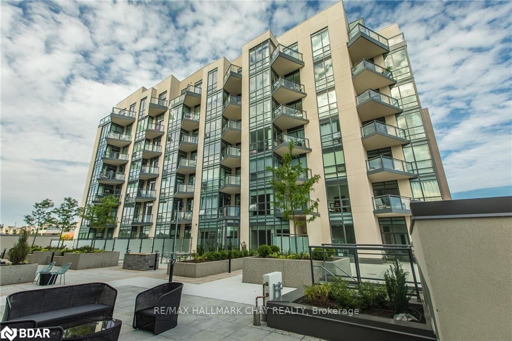 111 Worsley St, #Ph02