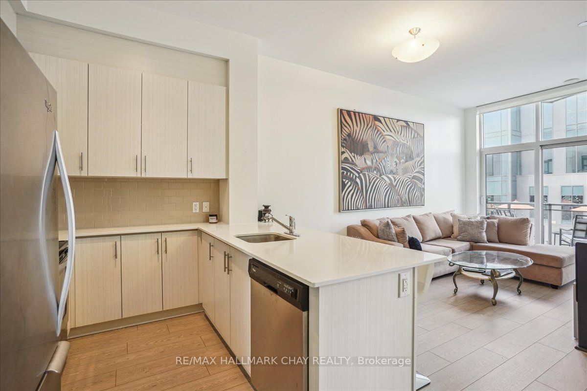 111 Worsley St, #Ph02
