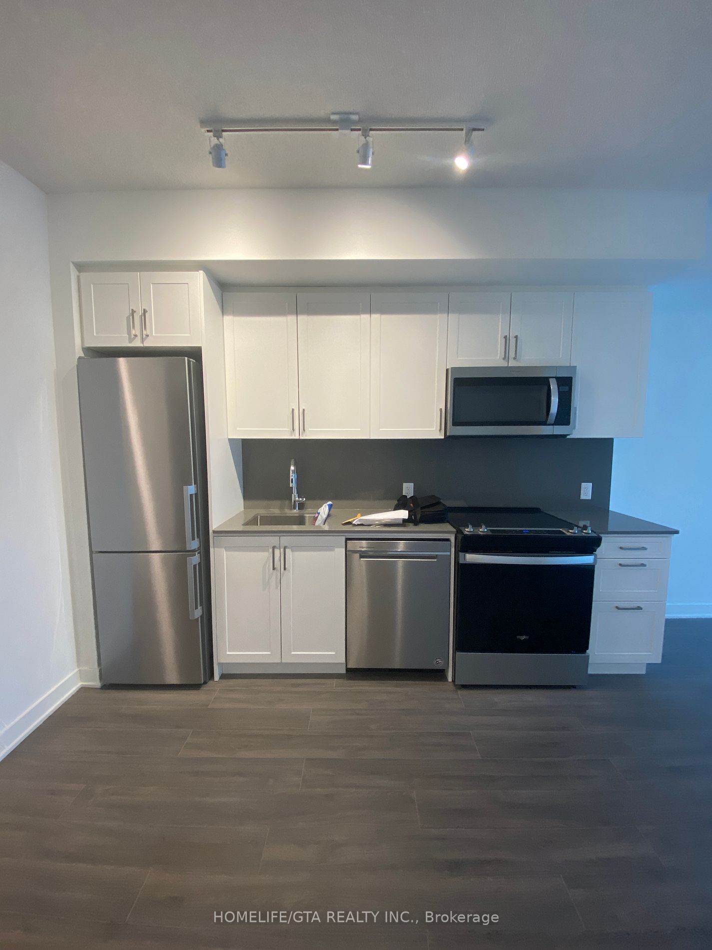 681 Yonge Street, #229